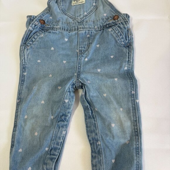 Oshkosh B'Gosh Girls 12 Months Bib Overalls Hearts Adjustable Crotch Snaps - Picture 4 of 11